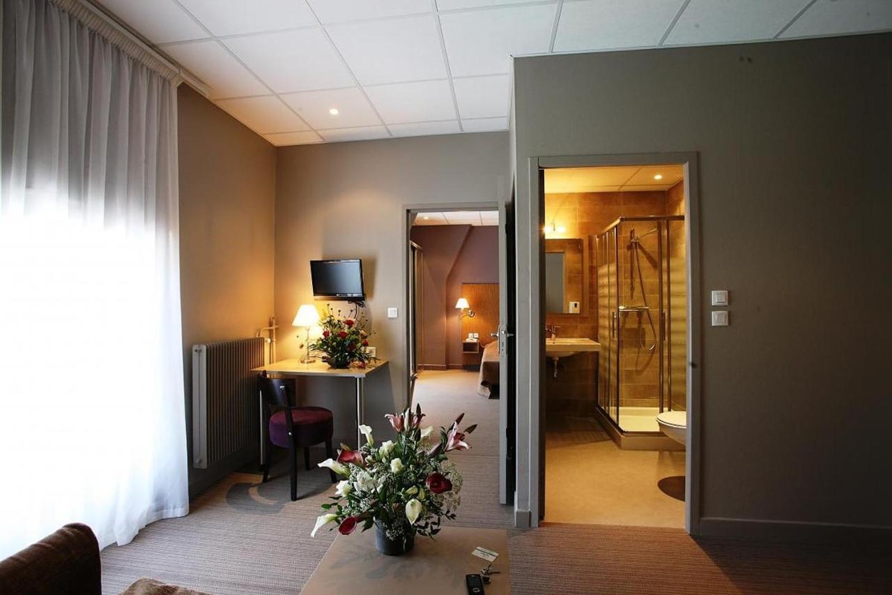 סן-אפריק Hotel Cap Vert En Aveyron מראה חיצוני תמונה